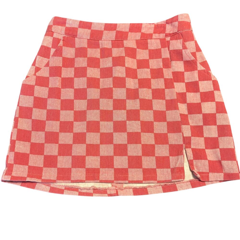 Le Lis Collection Checkerboard Mini Skirt with Pockets and Side Slit Pink Size S